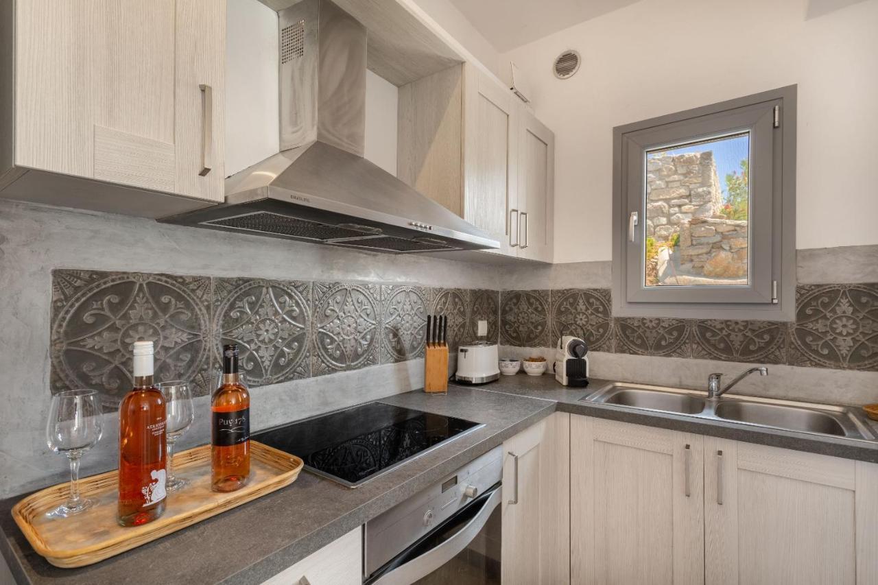 Nikoi Villas Mykonos Town Bagian luar foto